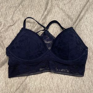 NWT Victoria’s Secret Bralette | Size M